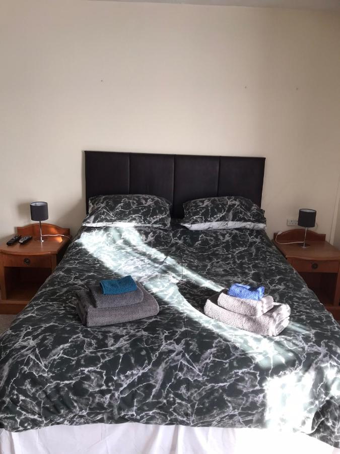 Dolphin Hotel Public House ويموث المظهر الخارجي الصورة